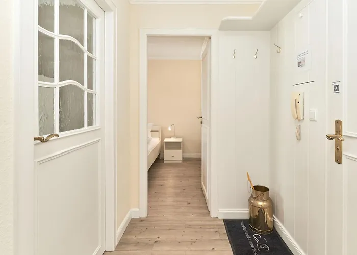 Sola Bona East Apartment *